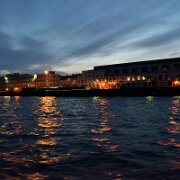 D81 2549  浜川崎駅