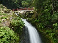 Ginzan Hot Springs 13  朝の白銀の滝