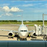 IMG E5420  帯広空港 JAL 574