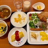 IMG E8361  4月19日朝食　味噌ラーメン、ジンギスカン、スープカレーにカツゲンと北海道づくし